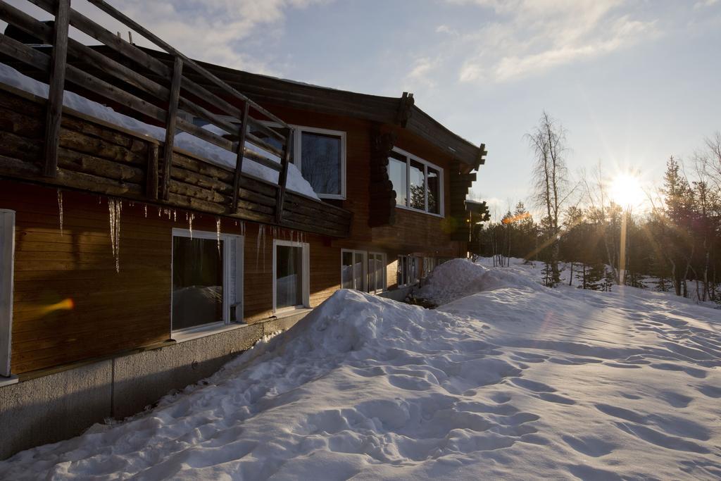 Davvi Arctic Lodge Kaaresuvanto Eksteriør billede